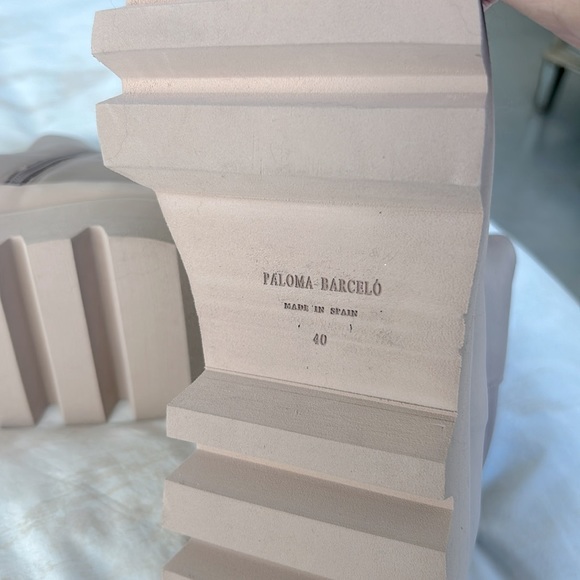 Paloma Barcelona platform ankle boot Size 40 NWOT in Pinky off white/Pinky Beige - Picture 8 of 9